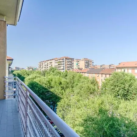 Bilocale In Area Servita E Ben Collegato Al Centro * Turijn